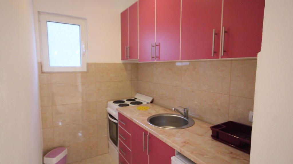 Apartments Percobic Sutomore Rum bild