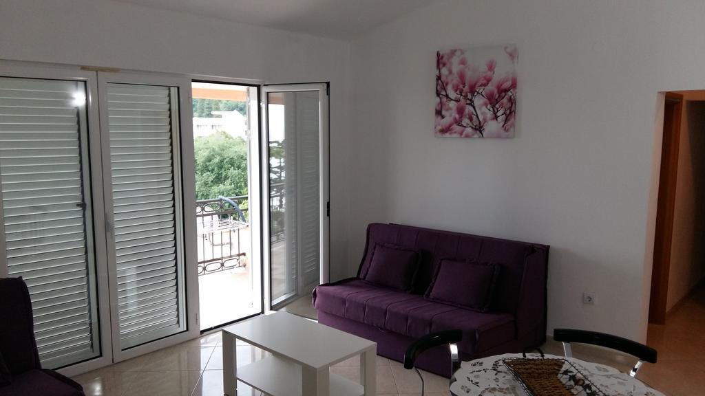 Apartments Percobic Sutomore Rum bild